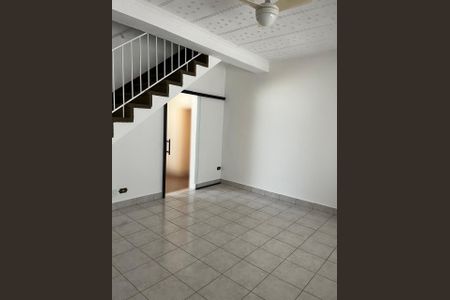 Foto 01 de casa à venda com 2 quartos, 123m² em Água Rasa, São Paulo