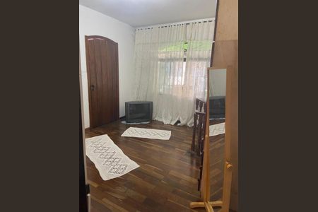 Casa à venda com 3 quartos, 170m² em Cidade São Jorge, Santo André