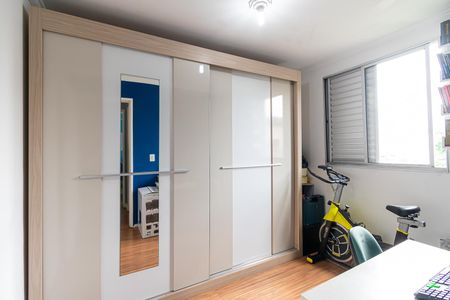 Quarto 2 de apartamento à venda com 2 quartos, 45m² em Jardim Angela (zona Leste), São Paulo