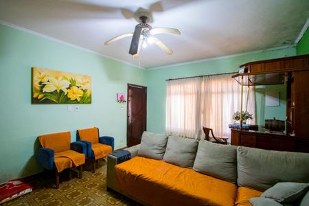 Sala de casa para alugar com 3 quartos, 250m² em Vila Pires, Santo André