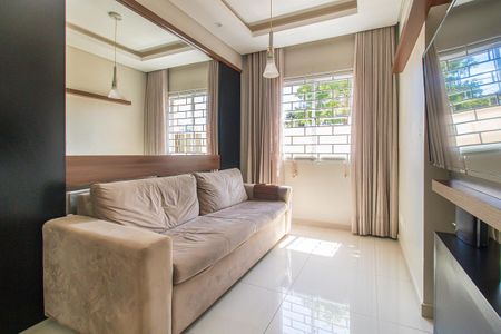 Sala de apartamento para alugar com 2 quartos, 88m² em Campo Comprido, Curitiba