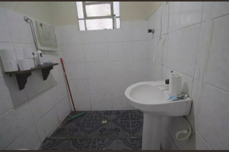 Casa à venda com 5 quartos, 184m² em Floresta, Porto Alegre