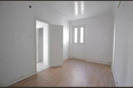 Casa à venda com 5 quartos, 184m² em Floresta, Porto Alegre