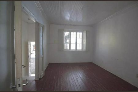 Casa à venda com 5 quartos, 184m² em Floresta, Porto Alegre