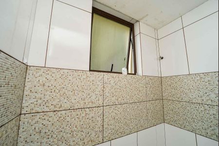 Banheiro de apartamento à venda com 1 quarto, 60m² em Cristo Redentor, Porto Alegre