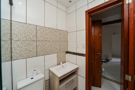 Banheiro de apartamento à venda com 1 quarto, 60m² em Cristo Redentor, Porto Alegre