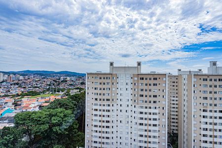 Vista Quarto 1 de apartamento à venda com 2 quartos, 45m² em Jardim Iris, São Paulo