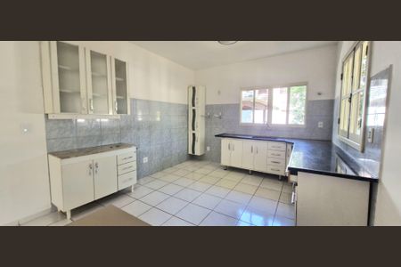 Casa de Condomínio à venda com 3 quartos, 250m² em Recanto do Poeta Um, Lagoa Santa