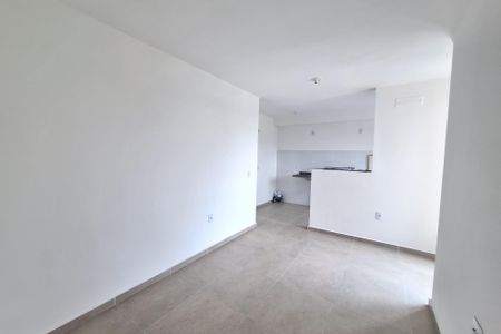 Sala de apartamento para alugar com 2 quartos, 45m² em Figueira, Duque de Caxias