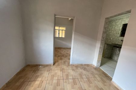 Sala de casa para alugar com 1 quarto, 40m² em Doutor Laureano, Duque de Caxias