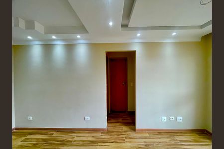 Corredor de apartamento para alugar com 2 quartos, 40m² em Jardim do Papai, Guarulhos
