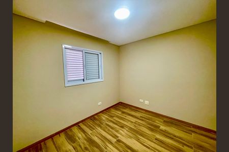 Quarto 1 de apartamento para alugar com 2 quartos, 40m² em Jardim do Papai, Guarulhos
