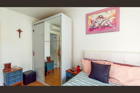 Suite de apartamento à venda com 2 quartos, 52m² em Teresópolis, Porto Alegre