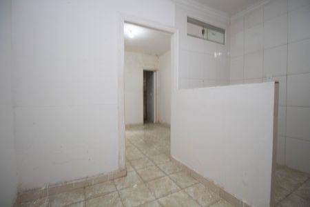 Sala de kitnet/studio para alugar com 1 quarto, 40m² em Recanto das Emas, Brasília