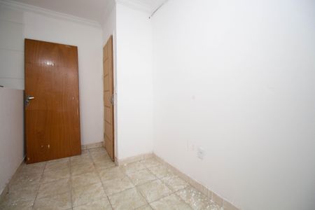 Sala de kitnet/studio para alugar com 1 quarto, 40m² em Recanto das Emas, Brasília