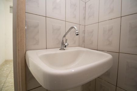 Banheiro da Suíte de kitnet/studio para alugar com 1 quarto, 40m² em Recanto das Emas, Brasília