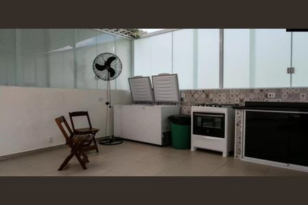 Apartamento à venda com 3 quartos, 68m² em Vila Dionisia, São Paulo