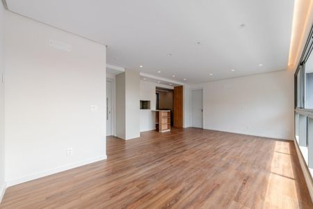 Sala de apartamento para alugar com 3 quartos, 117m² em Santa Cecília, Porto Alegre