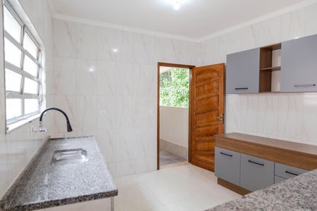 Cozinha de casa para alugar com 2 quartos, 80m² em Vila Mesquita, Guarulhos