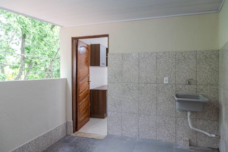 Área de Serviço de casa para alugar com 2 quartos, 80m² em Vila Mesquita, Guarulhos