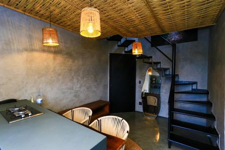 sala de kitnet/studio para alugar com 1 quarto, 81m² em Vila Suzana, São Paulo