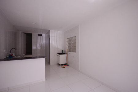 Sala de casa para alugar com 1 quarto, 76m² em Parque Bristol, São Paulo