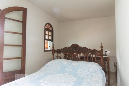 Casa à venda com 3 quartos, 172m² em Jardim Santa Emilia, São Paulo