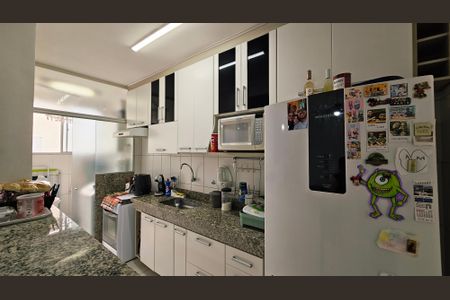 Apartamento à venda com 2 quartos, 54m² em Vila Della Piazza, Jundiaí
