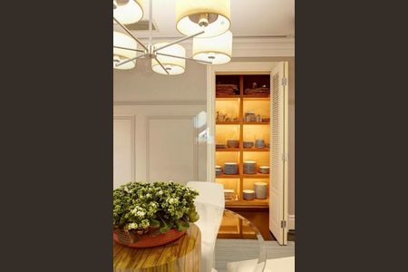 Casa à venda com 5 quartos, 735m² em Jardim Europa, São Paulo