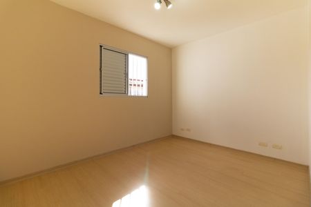 Quarto 1 de casa para alugar com 2 quartos, 150m² em Jardim Santa Cruz (sacoma), São Paulo