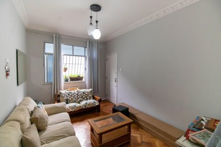 Sala de apartamento à venda com 2 quartos, 90m² em Fátima, Niterói
