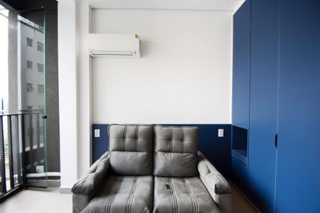 Sala quarto studio de kitnet/studio para alugar com 1 quarto, 23m² em Pinheiros, São Paulo