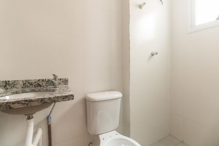 Banheiro de kitnet/studio à venda com 1 quarto, 18m² em Vila Esperança, São Paulo