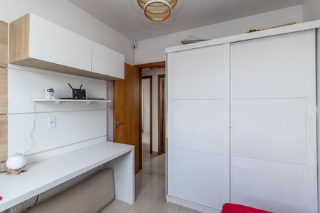Quarto 2 de apartamento para alugar com 3 quartos, 66m² em Copacabana, Belo Horizonte
