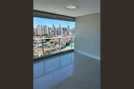 Apartamento à venda com 2 quartos, 104m² em Vila Lucia Elvira, São Paulo