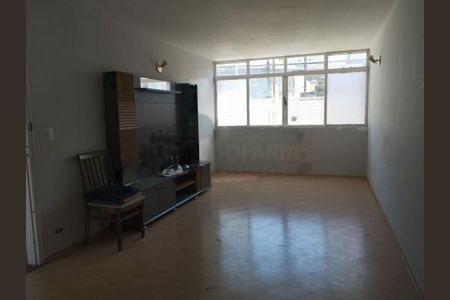 Casa à venda com 3 quartos, 138m² em Vila Romano, São Paulo