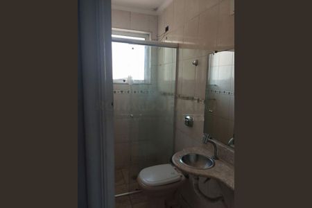 Casa à venda com 3 quartos, 138m² em Vila Romano, São Paulo