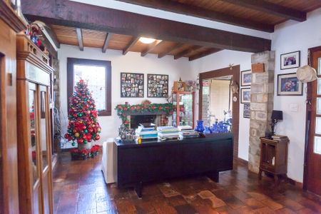 Casa de Condomínio à venda com 5 quartos, 300m² em Condomínio Retiro das Pedras, Brumadinho