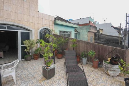 Varanda de casa à venda com 3 quartos, 165m² em Jardim Ana Rosa, São Paulo