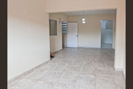 Casa para alugar com 3 quartos, 60m² em Chácara Inglesa, São Paulo