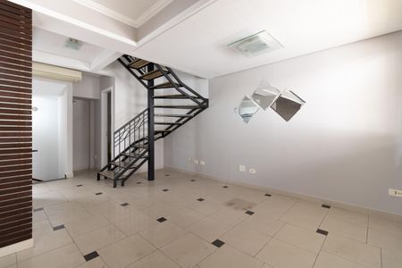 Sala de casa de condomínio para alugar com 3 quartos, 196m² em Jardim Previdencia, São Paulo