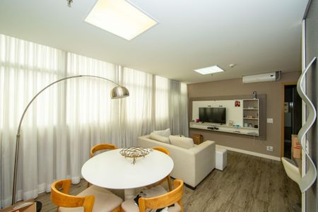 SALA de apartamento para alugar com 1 quarto, 70m² em Luxemburgo, Belo Horizonte