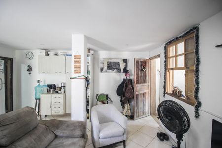 Sala de casa para alugar com 1 quarto, 165m² em Oliveira, Nova Iguaçu