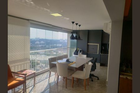 Apartamento à venda com 3 quartos, 171m² em Jardim Arpoador, São Paulo