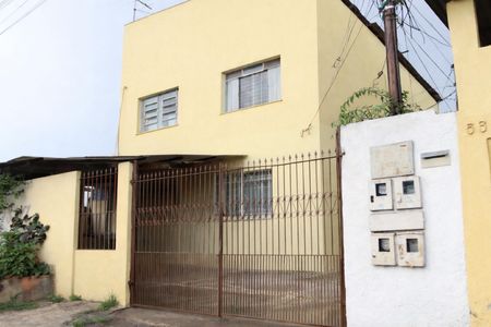 Fachada de kitnet/studio para alugar com 1 quarto, 55m² em Santa Genoveva, Goiânia