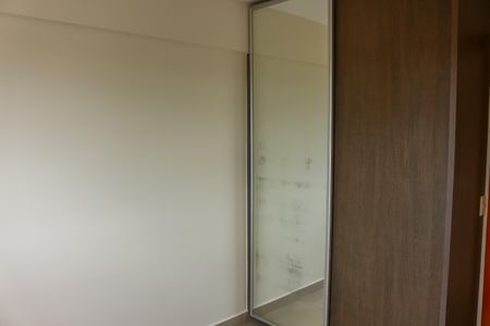 Banheiro do Quarto 1 de apartamento para alugar com 2 quartos, 52m² em Cidade Satélite São Luiz, Aparecida de Goiânia