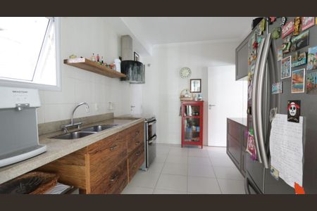 Apartamento para alugar com 4 quartos, 335m² em Ponta da Praia, Santos