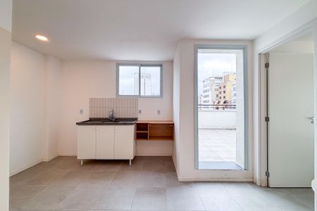 Apartamento para alugar com 2 quartos, 87m² em República, São Paulo