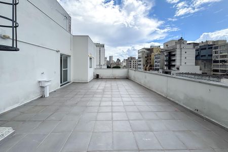 Varanda Quarto 1 de apartamento para alugar com 1 quarto, 89m² em República, São Paulo