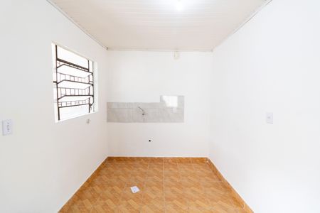 Cozinha de casa para alugar com 2 quartos, 55m² em Medianeira, Porto Alegre